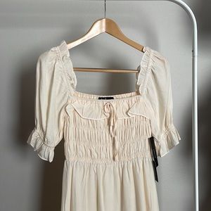 Lulu’s Ruffled Sleeve Maxi Dress Size XS Beige